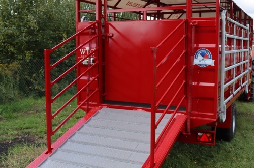 Tiertransporter Pardál 5,5