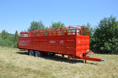 Tiertransporter Pardál 9